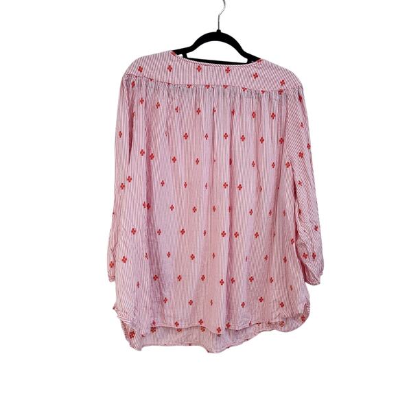 St. John Bay Stripes Embroidered Floral 3/4 Sleeve Blouse Red Pink Size 2X - Picture 2 of 8